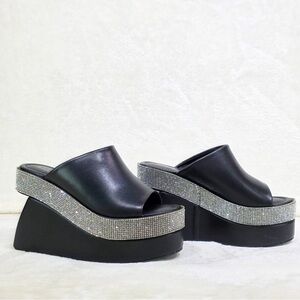 Cape Robbin🔥Black Platform Wedge Mules/Slip-ons Women's Size 11🔥BRAND NEW ❣️